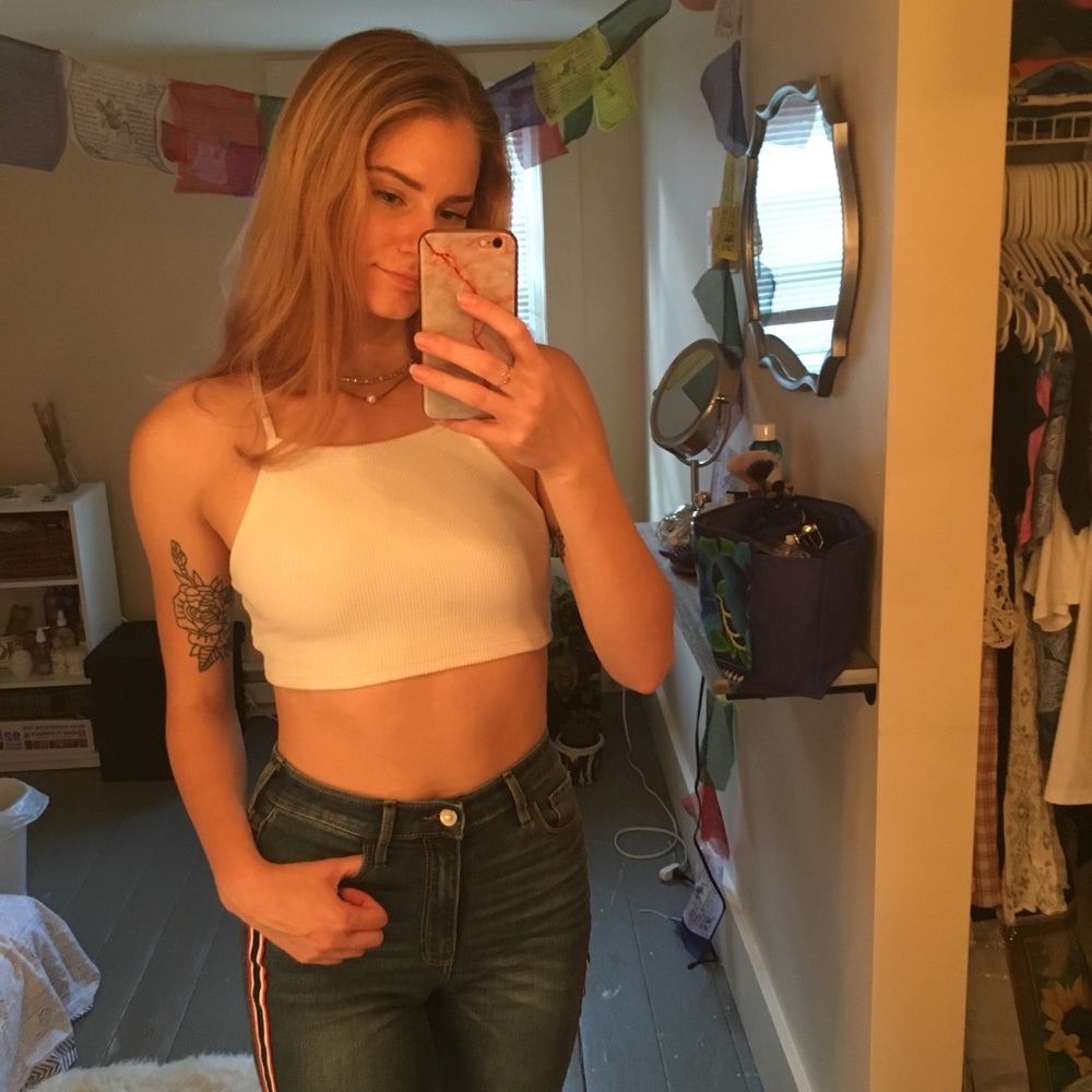 Crop top